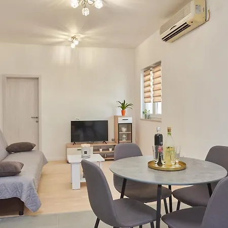 Apartment Anastazije Solin